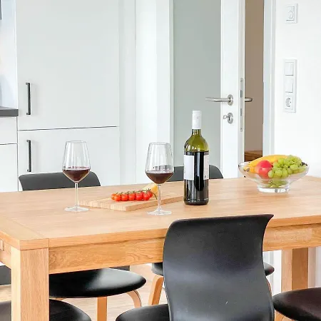 Appartement Haus-von-der-see-1 *